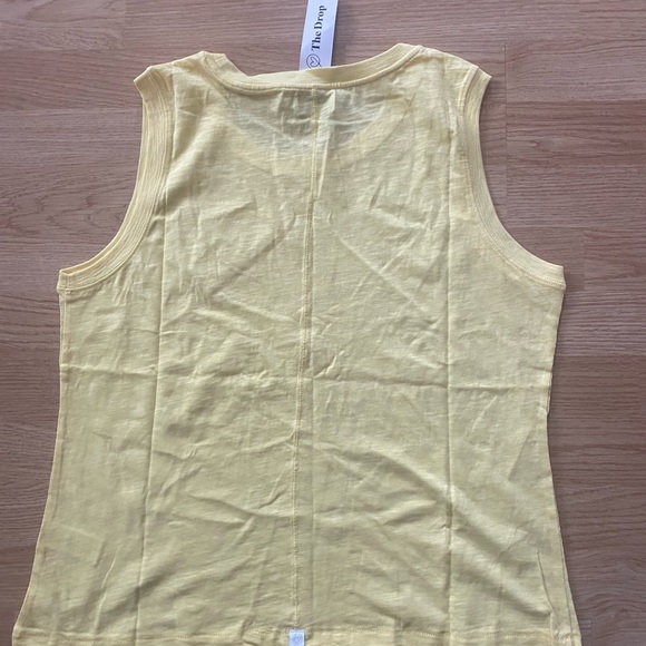 The Drop muscle tank top Size - Picture 2 of 3